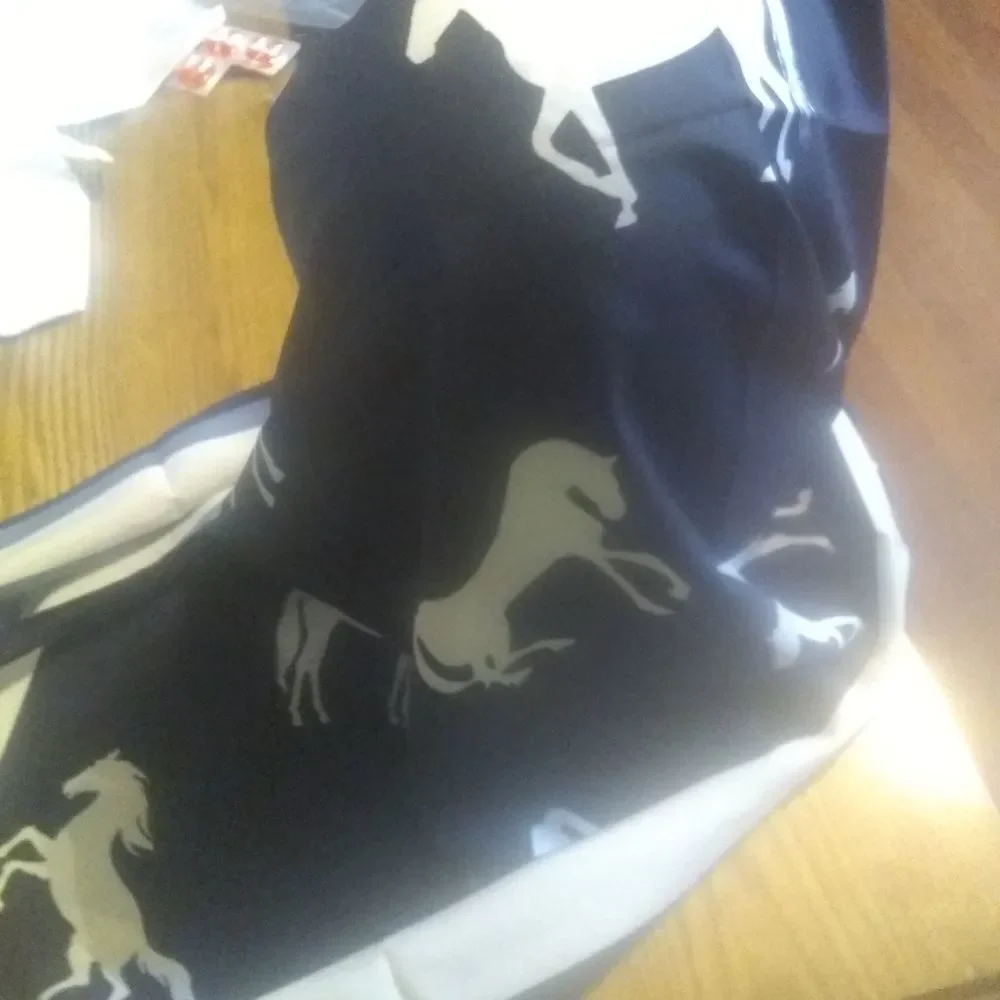 SHERYL Crow Scarf w/ Horse Pattern Dark Blue White One Size